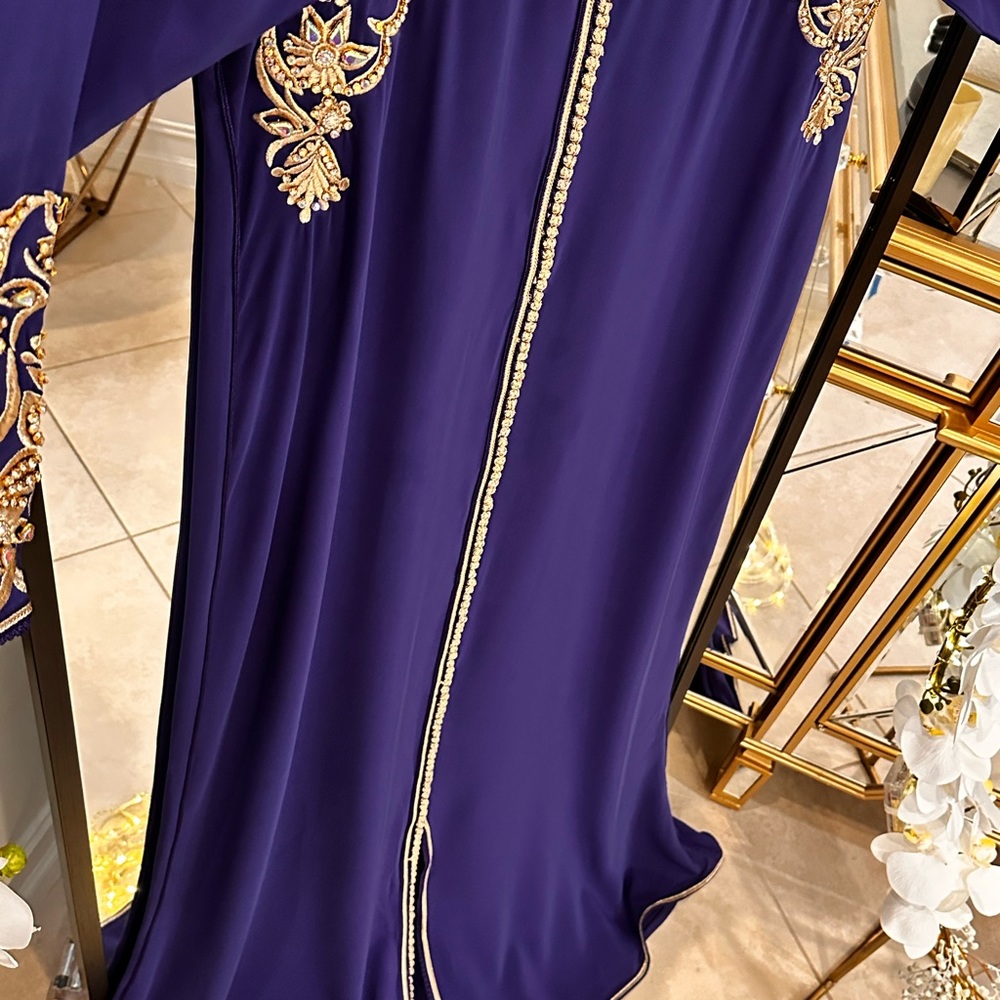 Qoftan, Abaya, dresses